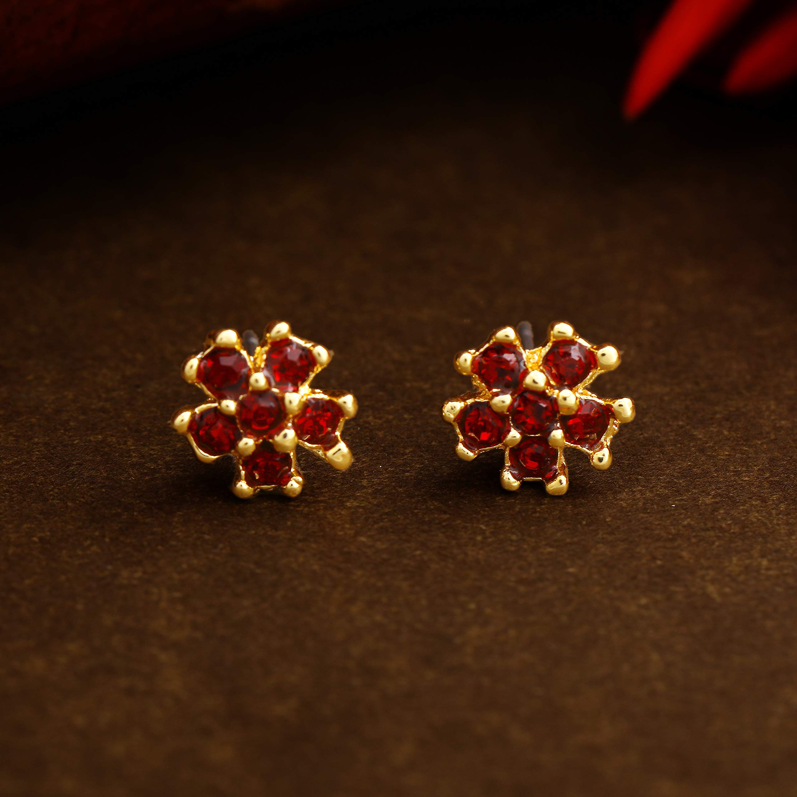 Gehena Lavender Tone Stud Earrings